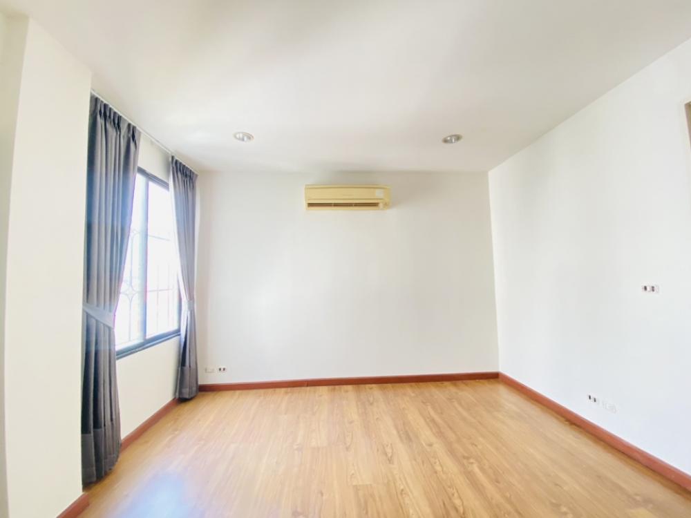 ให้เช่าโฮมออฟฟิศบางนา แบริ่ง ลาซาล : กลางกรุงออฟฟิศปาร์ค บางนา กม3 หรูหราติดถนนบางนาตราด เข้า-ออก จอดรถสะดวก