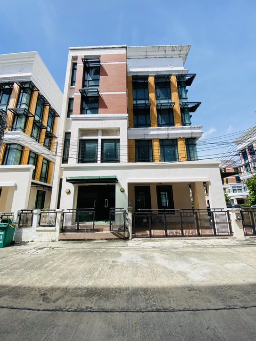 ให้เช่าโฮมออฟฟิศบางนา แบริ่ง ลาซาล : กลางกรุงออฟฟิศปาร์ค บางนา กม3 หรูหราติดถนนบางนาตราด เข้า-ออก จอดรถสะดวก