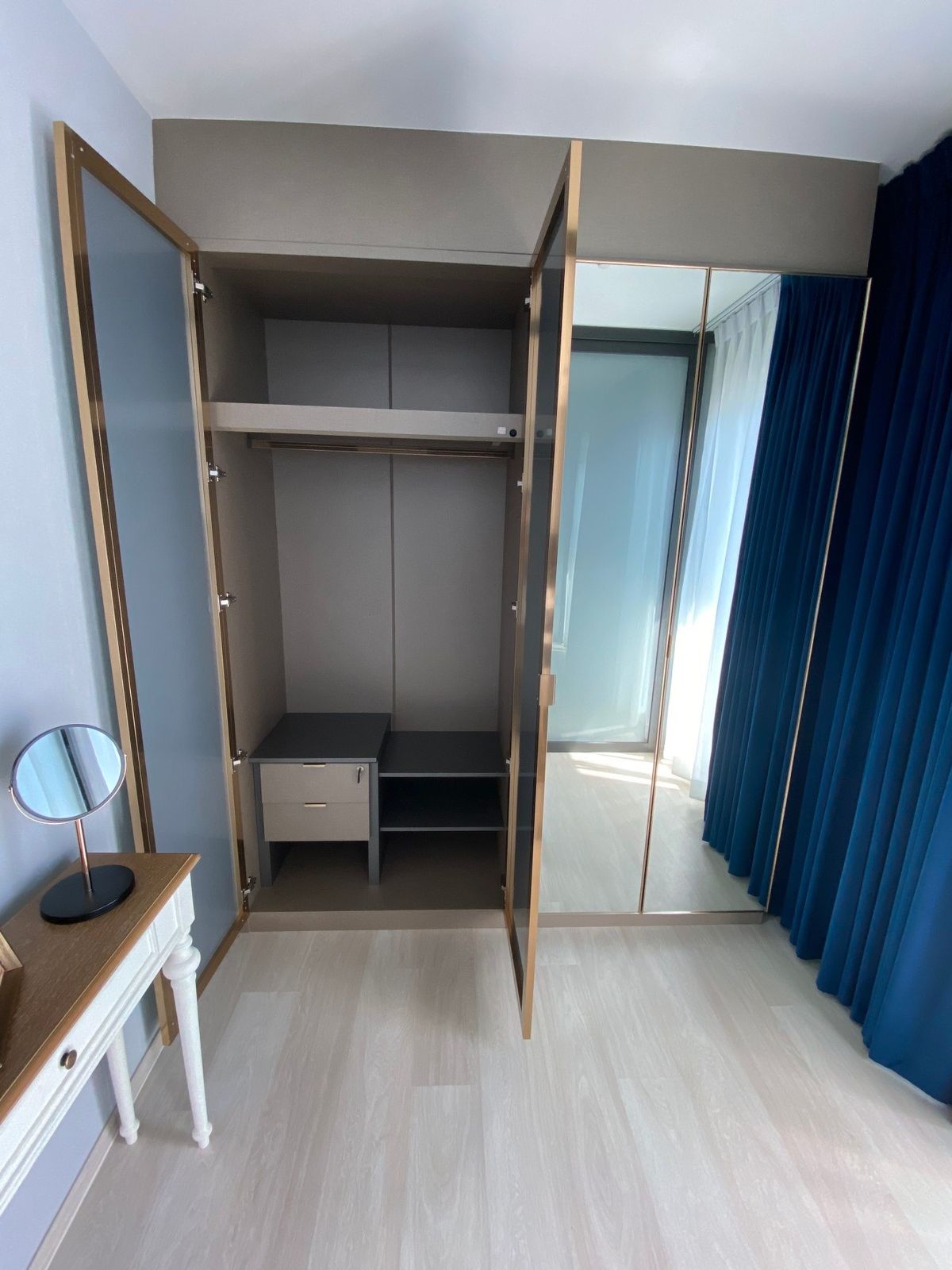 ให้เช่าคอนโดวิทยุ ชิดลม หลังสวน : Life one wireless ✨ 1 BEDROOM | Fully furnished 📞 Line : @pukkhome (มี @ )