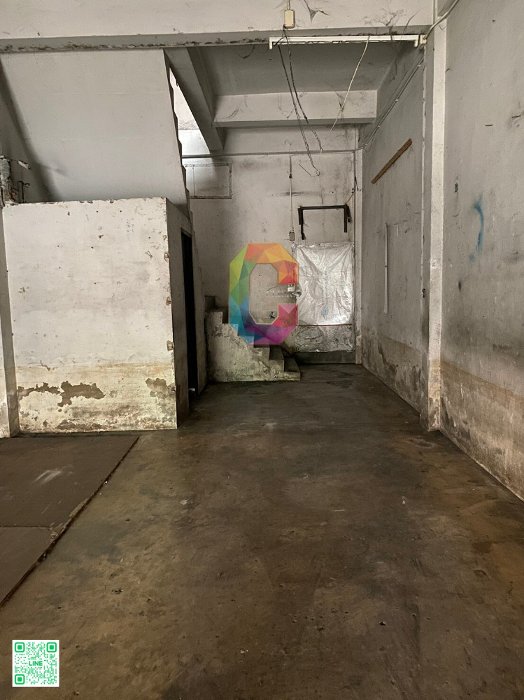 ขายอาคารพาณิชย์นนทบุรี บางใหญ่ บางบัวทอง : Vาย ตึกตามสภาW Vายทำเล  TH  3 ชั้น 16 ตร.ว. ลดSาคา เผื่อให้ปรับปรุง  ทำเลดีมากกกก BTS-MRT :: หลัง Central Westgate , อีเกีย เวสต์เกต, MRTตลาดบางใหญ่, กาญจนบุรี , สุพรรณ