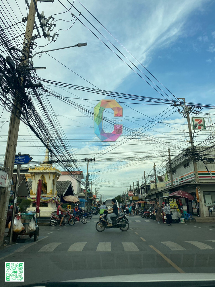 ขายอาคารพาณิชย์นนทบุรี บางใหญ่ บางบัวทอง : Vาย ตึกตามสภาW Vายทำเล  TH  3 ชั้น 16 ตร.ว. ลดSาคา เผื่อให้ปรับปรุง  ทำเลดีมากกกก BTS-MRT :: หลัง Central Westgate , อีเกีย เวสต์เกต, MRTตลาดบางใหญ่, กาญจนบุรี , สุพรรณ