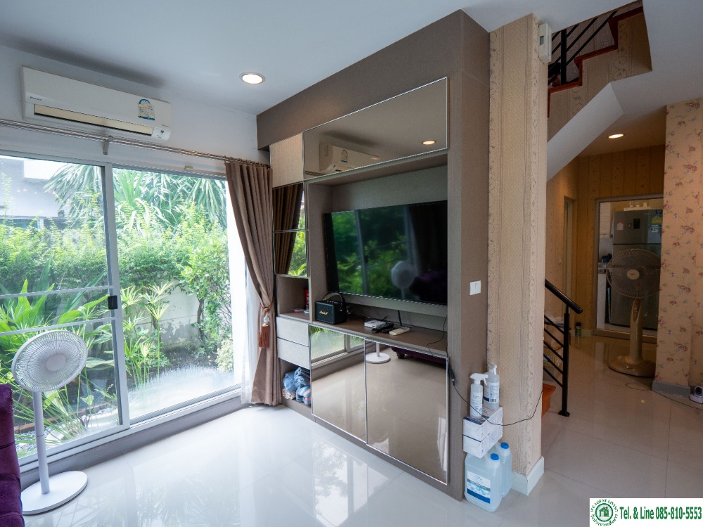 ขายบ้านนวมินทร์ รามอินทรา : ขายบ้านเดี่ยว ราคาดีที่สุดใน หมู่บ้าน ไลฟ์ บางกอกบูเลอวาด รามอินทรา 104 สภาพดีมาก ราคาดีที่สุดจริงๆครับ ขนาด 50.3 ตรว. 167 ตรม. 3 ห้องนอน 3 ห้องน้ำ 2