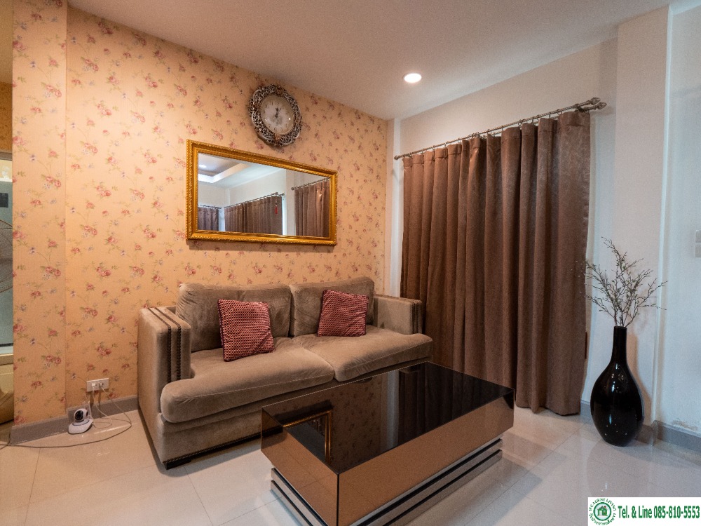 ขายบ้านนวมินทร์ รามอินทรา : ขายบ้านเดี่ยว ราคาดีที่สุดใน หมู่บ้าน ไลฟ์ บางกอกบูเลอวาด รามอินทรา 104 สภาพดีมาก ราคาดีที่สุดจริงๆครับ ขนาด 50.3 ตรว. 167 ตรม. 3 ห้องนอน 3 ห้องน้ำ 2