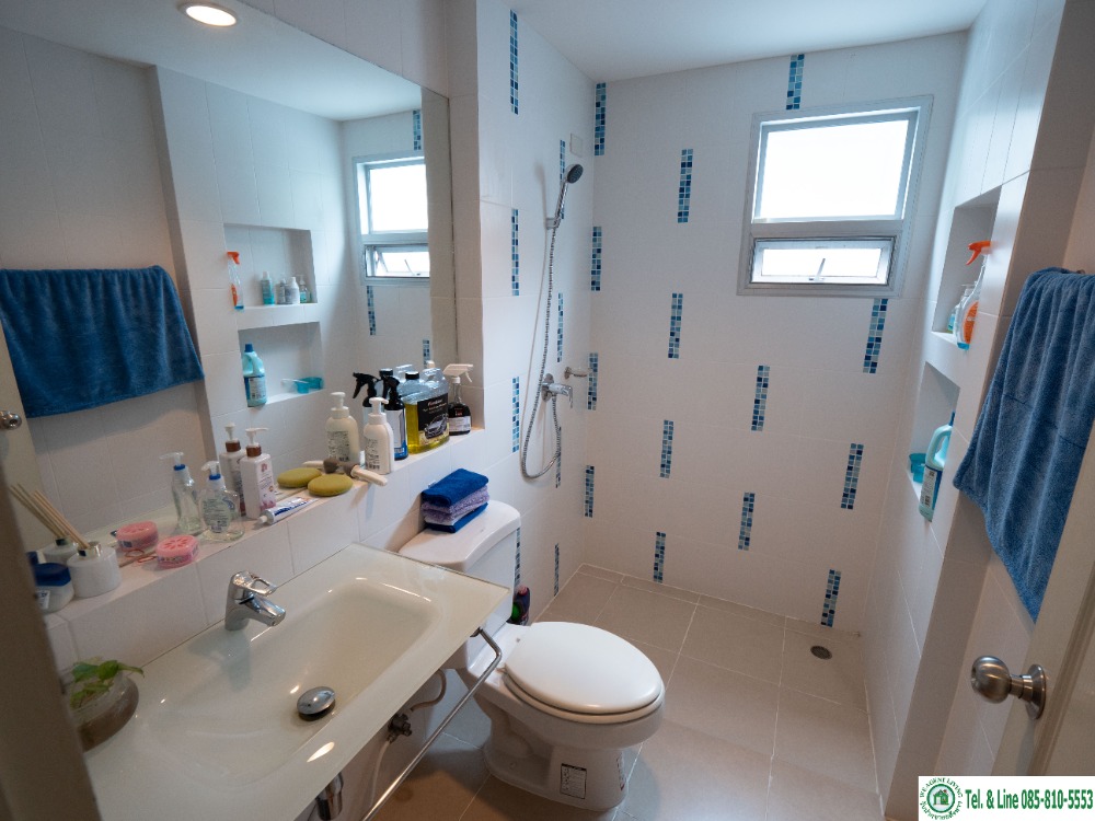 ขายบ้านนวมินทร์ รามอินทรา : ขายบ้านเดี่ยว ราคาดีที่สุดใน หมู่บ้าน ไลฟ์ บางกอกบูเลอวาด รามอินทรา 104 สภาพดีมาก ราคาดีที่สุดจริงๆครับ ขนาด 50.3 ตรว. 167 ตรม. 3 ห้องนอน 3 ห้องน้ำ 2