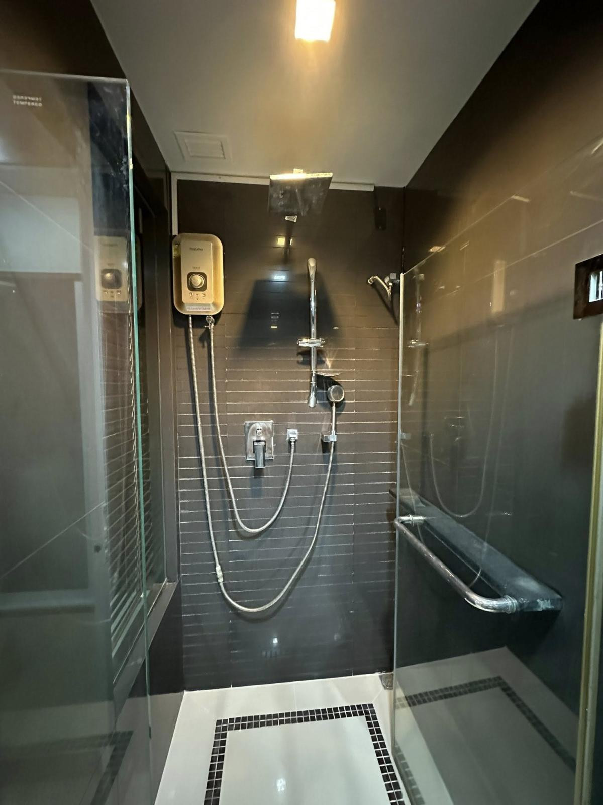 For SaleCondoSapankwai,Jatujak : For Sale Condo , Rhythm Phahol - Ari , BTS-Saphan Khwai , Sam Sen Nai , Phaya Thai , Bangkok ,  CX-126396