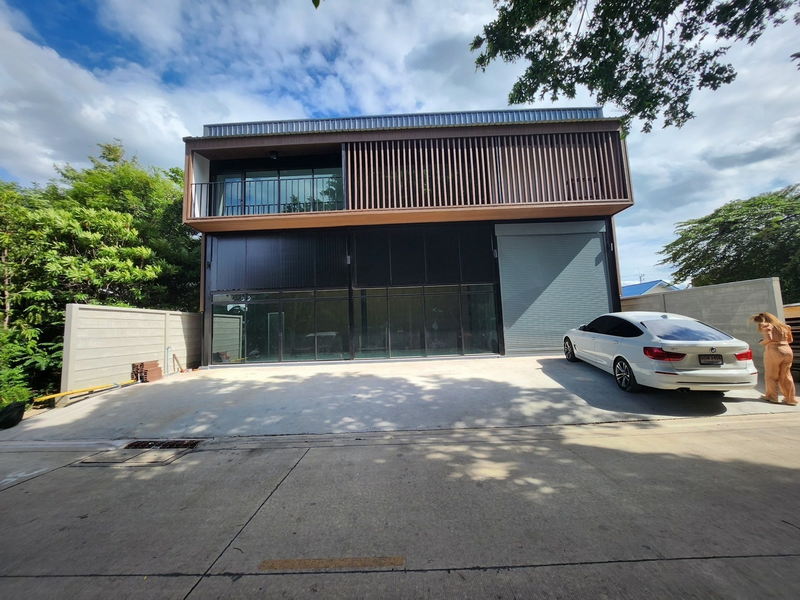 For RentWarehousePathum Thani,Rangsit, Thammasat : For Rent Pathum Thani Warehouse Lam Luk Ka BRE20202