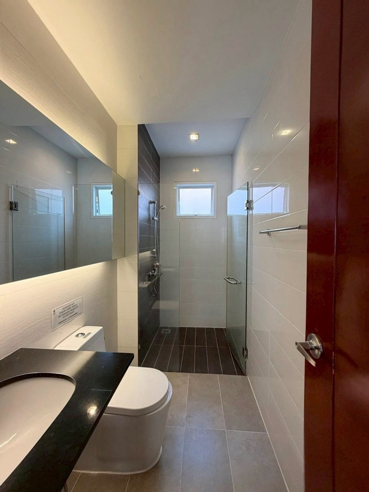 For SaleHousePattaya, Bangsaen, Chonburi : 📢 For Sale with tenant til January 2028
Pattaya Pool Villa near Jomtien Beach | Private Pool Holiday Home Ideal for Investment & Rental Income