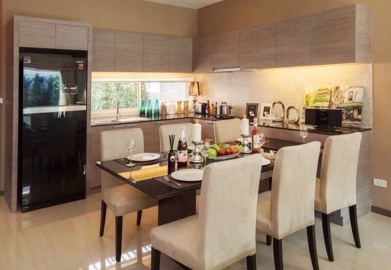 ขายบ้านพัทยา บางแสน ชลบุรี สัตหีบ : 🔎 ขายบ้านพักตากอากาศ Pool Villa พัทยา พร้อมสระว่ายน้ำส่วนตัว | ใกล้หาดจอมเทียน | ขายพร้อมผู้เช่า รายได้ 30,000/เดือน สัญญาถึง 1 ธ.ค. 2569 | เหมาะลงทุน ซื้อแล้วรับรายได้ทันที เดินทางสะดวก ทำเลท่องเที่ยวยอดนิยม