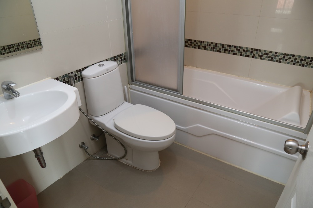 For SaleCondoRama3 (Riverside),Satupadit : Urgent sale 2 bedrooms, price lower than market, 66 sqm, only 4.2 million baht / Lumpini Park Riverside Condo, Rama 3