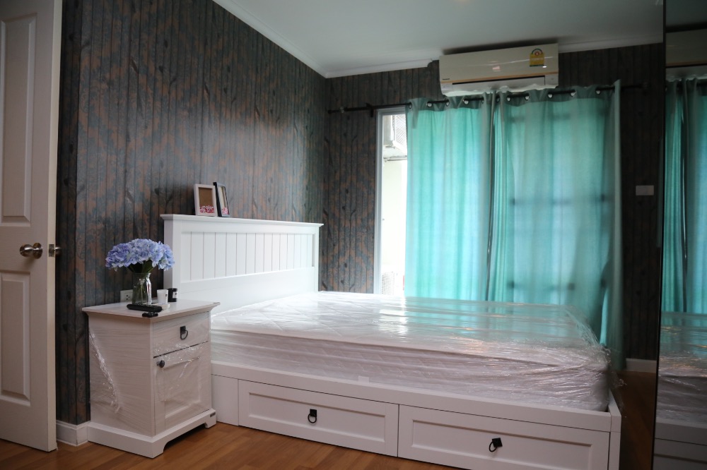 For SaleCondoRama3 (Riverside),Satupadit : Urgent sale 2 bedrooms, price lower than market, 66 sqm, only 4.2 million baht / Lumpini Park Riverside Condo, Rama 3