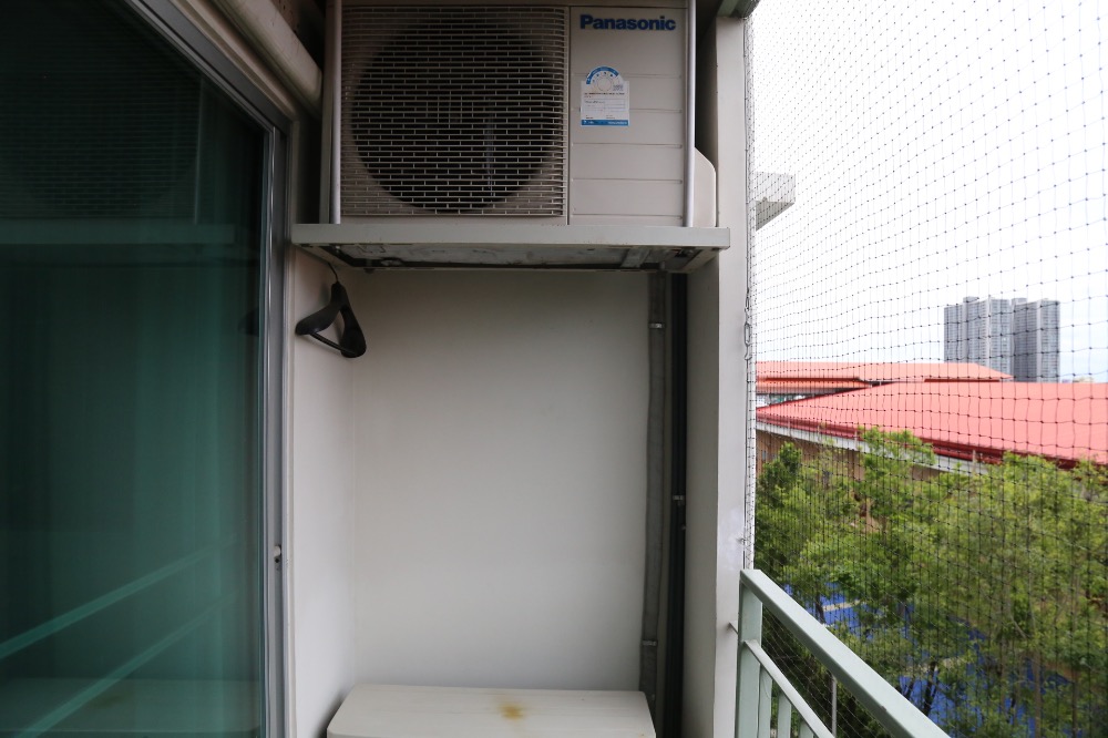 For SaleCondoRama3 (Riverside),Satupadit : Urgent sale 2 bedrooms, price lower than market, 66 sqm, only 4.2 million baht / Lumpini Park Riverside Condo, Rama 3