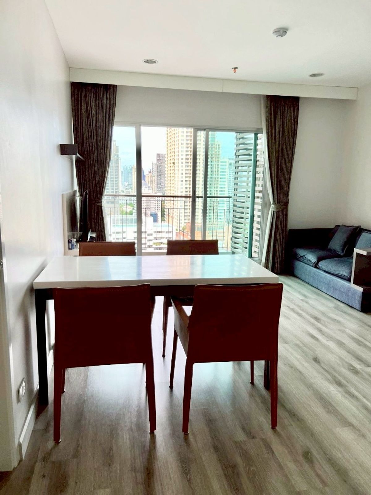 For RentCondoSathorn, Narathiwat : ( U20250528200 ) Tel/Line 096-2479369 , FOR RENT Centric Sathorn St.louis 2 bedroom , 2 bathroom , 71.56 Sq.M., Nice Room!