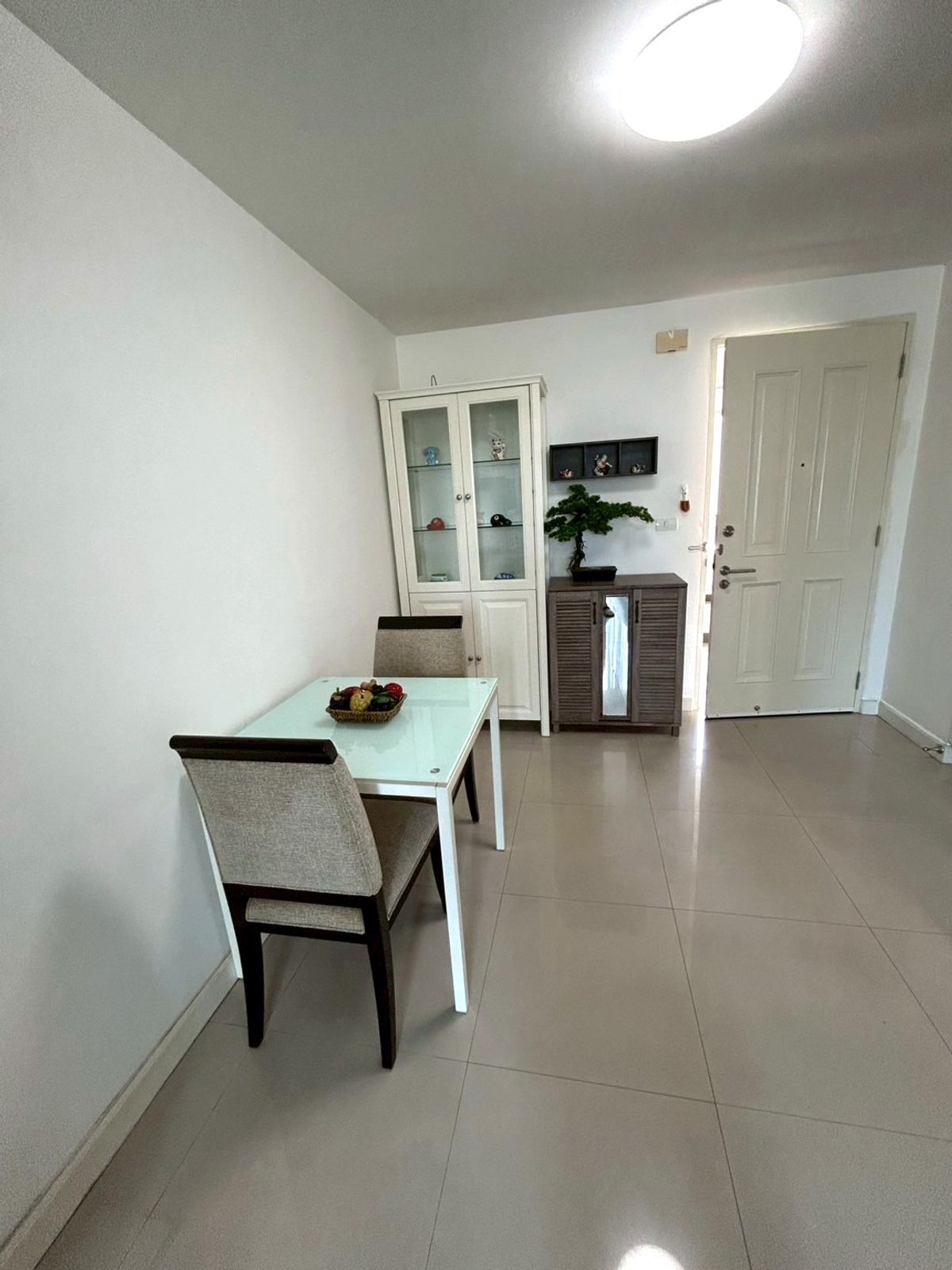 For RentCondoSukhumvit, Asoke, Thonglor : 📣FOR RENT 1 Bedroom 51 SQM. The Clover Thonglor 📞 083-601-0968 Line: @pukkhome (with @)