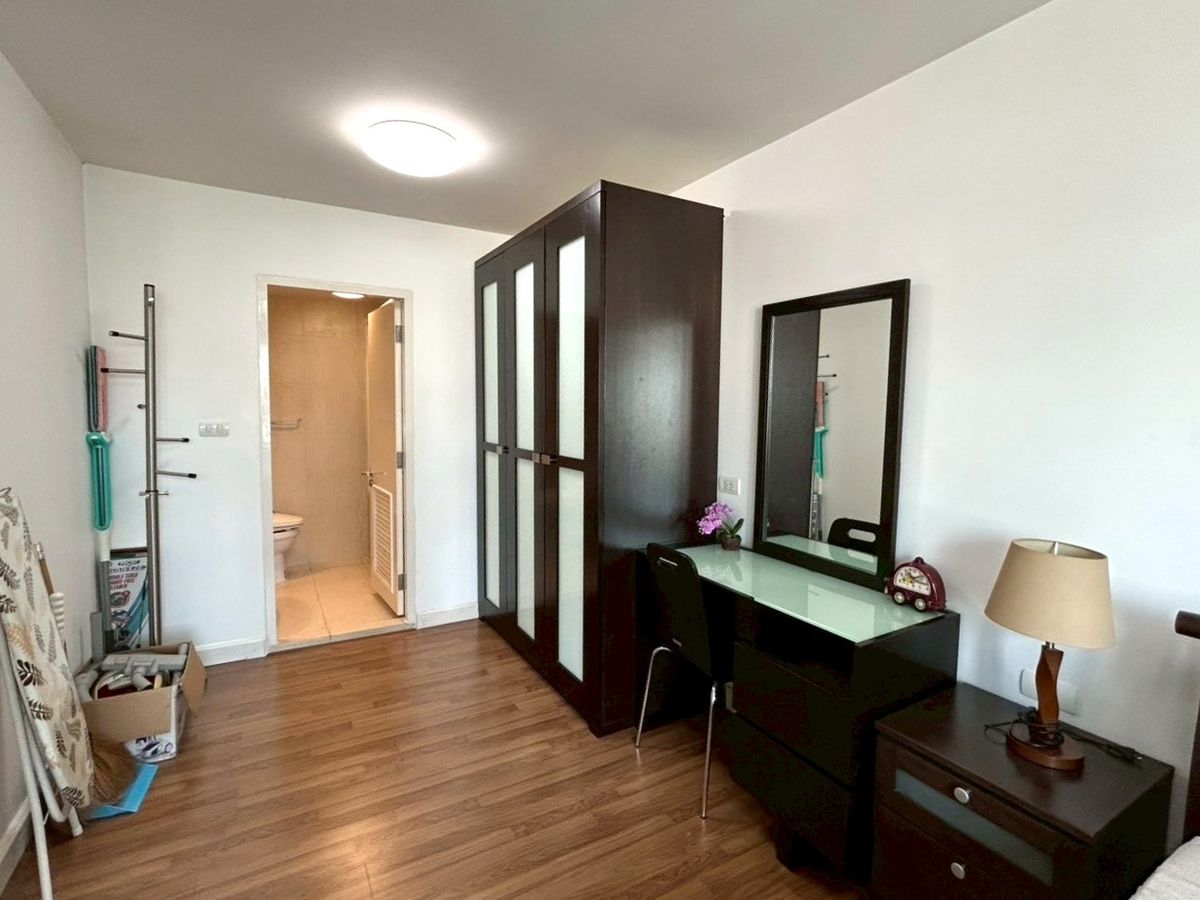 For RentCondoSukhumvit, Asoke, Thonglor : 📣FOR RENT 1 Bedroom 51 SQM. The Clover Thonglor 📞 083-601-0968 Line: @pukkhome (with @)