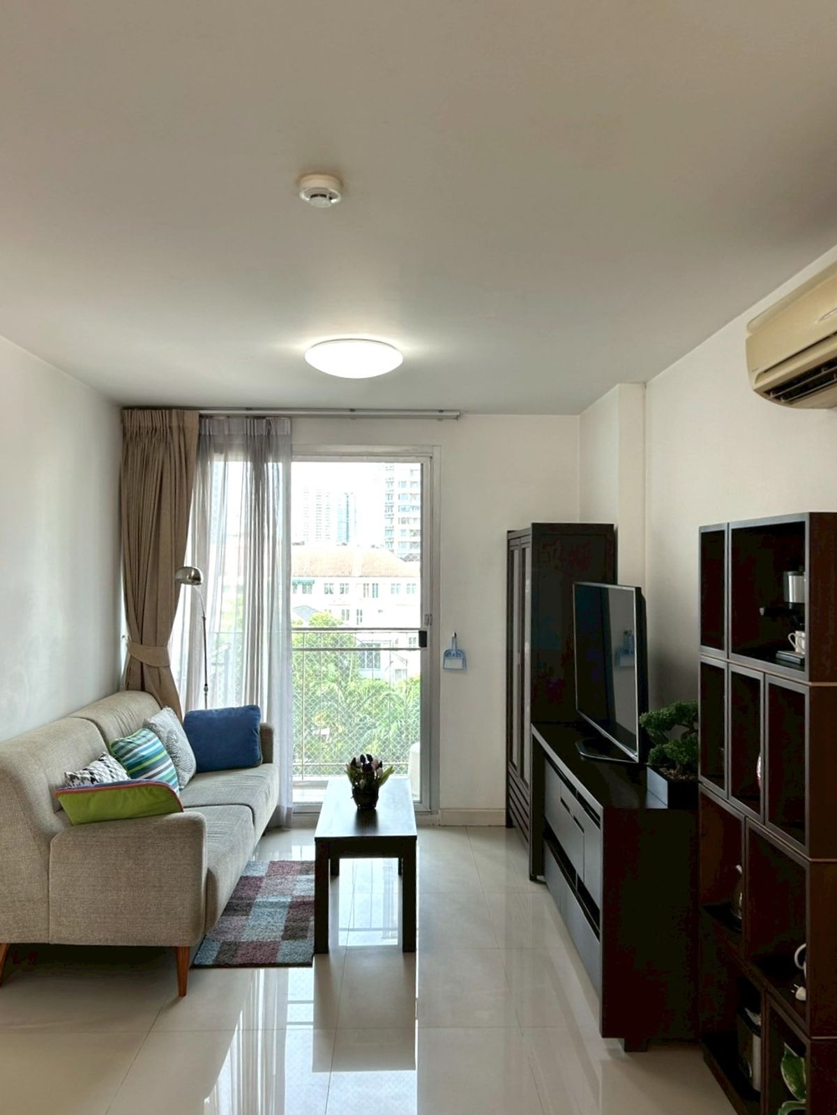 For RentCondoSukhumvit, Asoke, Thonglor : 📣FOR RENT 1 Bedroom 51 SQM. The Clover Thonglor 📞 083-601-0968 Line: @pukkhome (with @)