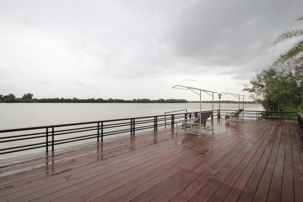 ขายที่ดินฉะเชิงเทรา : ที่ดินสนามกอล์ฟบางปะกงริเวอร์ไซด์ 1-2-01 ไร่ หันหน้าออกแม่น้ำบางปะกง ใกล้กรุงเทพ มอเตอร์เวย์ กรุงเทพ ชลบุรี สายใหม่ 8,800บาท/วา