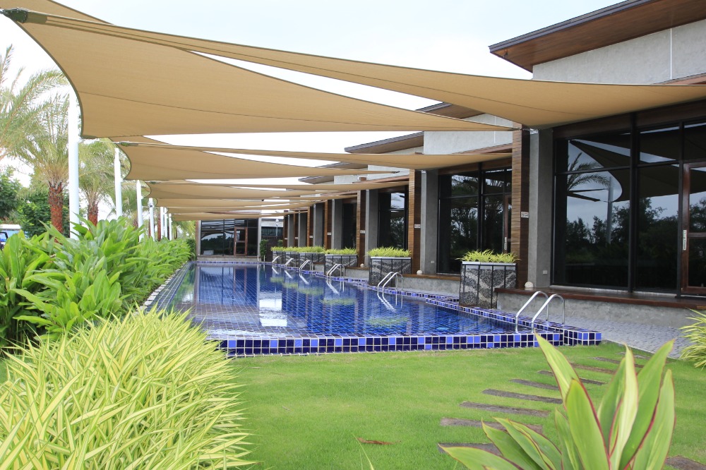 ขายที่ดินฉะเชิงเทรา : ที่ดินสนามกอล์ฟบางปะกงริเวอร์ไซด์ 1-2-01 ไร่ หันหน้าออกแม่น้ำบางปะกง ใกล้กรุงเทพ มอเตอร์เวย์ กรุงเทพ ชลบุรี สายใหม่ 8,800บาท/วา