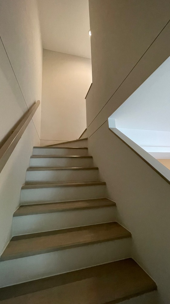 ขายทาวน์โฮมมหาชัย สมุทรสาคร : ขายทาวน์โฮม หลังมุม วิลลาจจิโอ Villaggio เพชรเกษม-สาย4