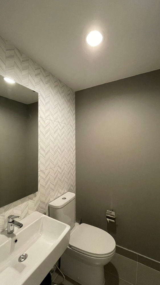 ขายทาวน์โฮมมหาชัย สมุทรสาคร : ขายทาวน์โฮม หลังมุม วิลลาจจิโอ Villaggio เพชรเกษม-สาย4