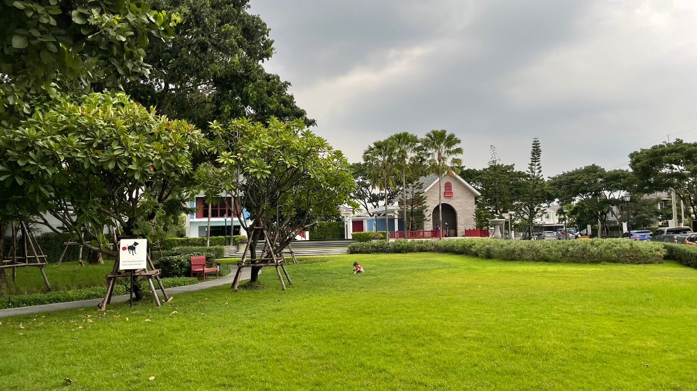 ขายทาวน์โฮมมหาชัย สมุทรสาคร : ขายทาวน์โฮม หลังมุม วิลลาจจิโอ Villaggio เพชรเกษม-สาย4