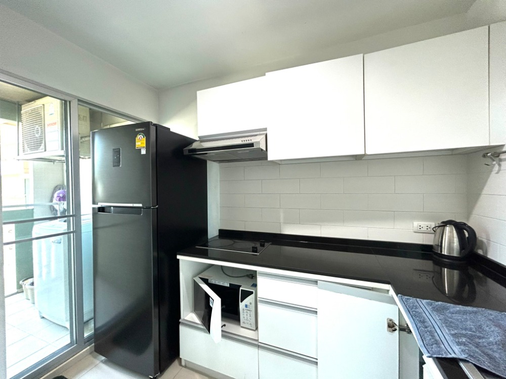 ให้เช่าคอนโดพระราม 9 เพชรบุรีตัดใหม่ RCA : ให้เช่า ลุมพินี เพลส พระราม 9 🚋 MRT พระราม 9 / ขนาด 72 ตร.ม. 2 ห้องนอน 2 ห้องน้ำ