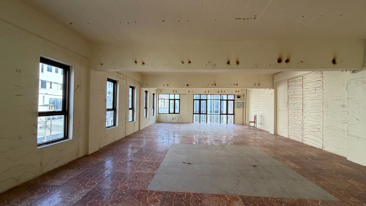 ให้เช่าโฮมออฟฟิศบางนา แบริ่ง ลาซาล : ให้เช่า โฮมออฟฟิศ ห้องมุม ชั้น 2–5 + ดาดฟ้า 📍 ซอยมิราเคิล ถนนกิ่งแก้ว 40/2 (ปากซอยมีธนาคารกรุงเทพ) 