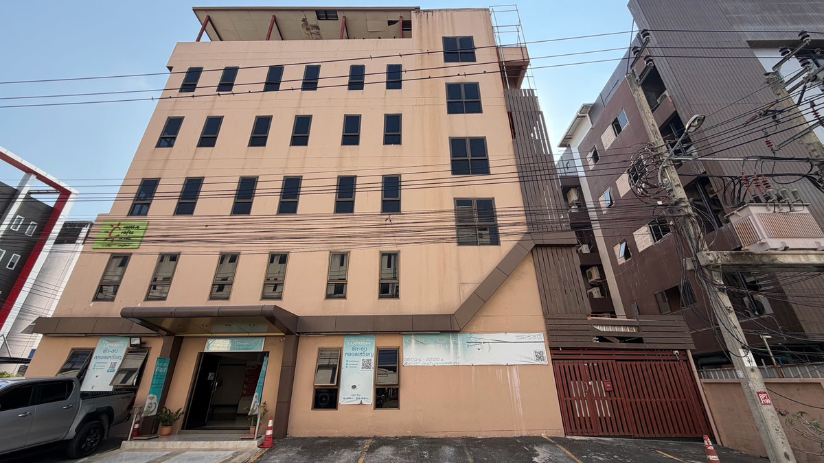 ให้เช่าโฮมออฟฟิศบางนา แบริ่ง ลาซาล : ให้เช่า โฮมออฟฟิศ ห้องมุม ชั้น 2–5 + ดาดฟ้า 📍 ซอยมิราเคิล ถนนกิ่งแก้ว 40/2 (ปากซอยมีธนาคารกรุงเทพ) 