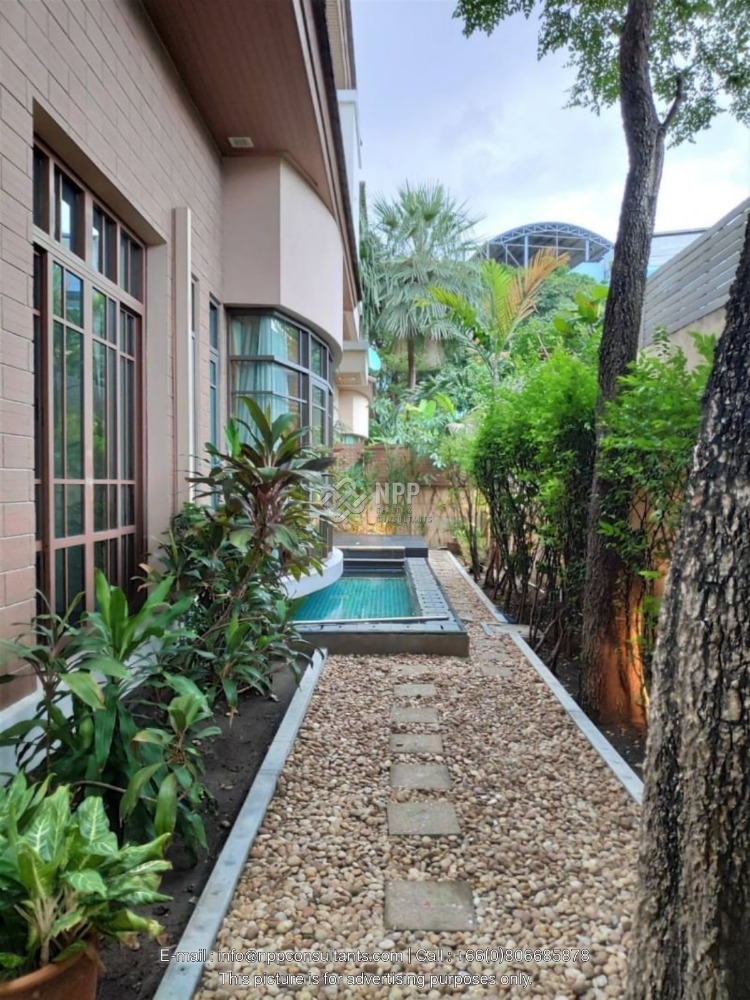 ให้เช่าบ้านอ่อนนุช อุดมสุข : House For Rent At Baan Sansiri Sukhumvit 67 - Green Area in the Heart of Bangkok