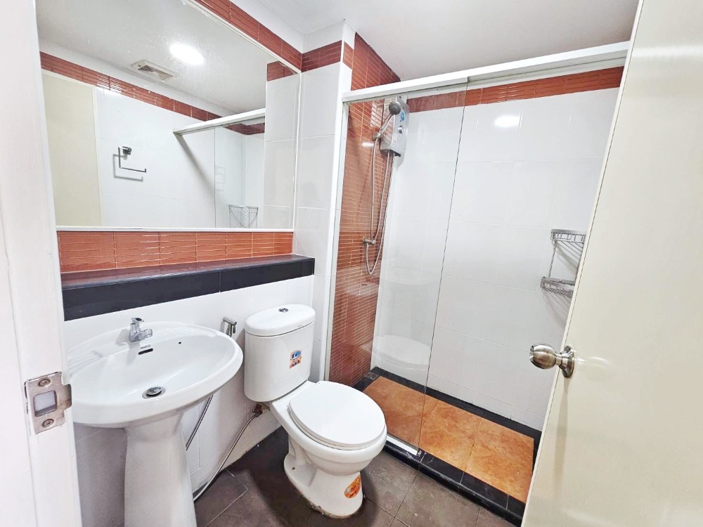 For SaleCondoBangna, Bearing, Lasalle : Regent home 7/2 has arrived, a project near BTS Bangna.