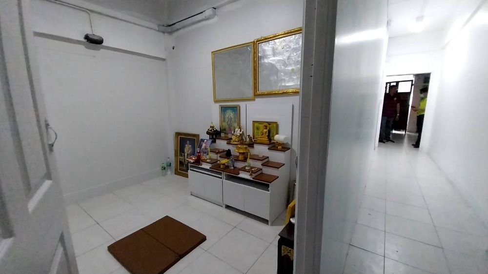 ให้เช่าอาคารพาณิชย์ลาดพร้าว เซ็นทรัลลาดพร้าว : ให้เช่าตึกแถว4 ชั้น 2 คูหา ลาดพร้าว 35/1