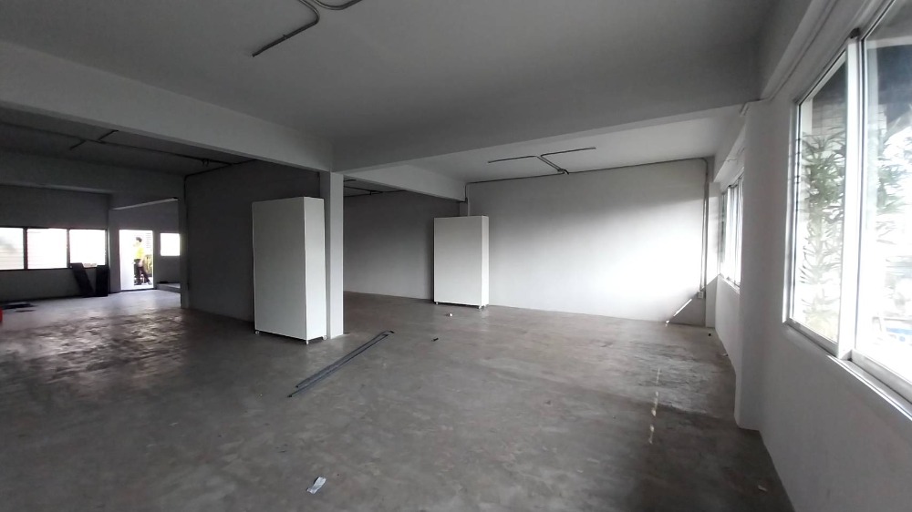 ให้เช่าอาคารพาณิชย์ลาดพร้าว เซ็นทรัลลาดพร้าว : ให้เช่าตึกแถว4 ชั้น 2 คูหา ลาดพร้าว 35/1