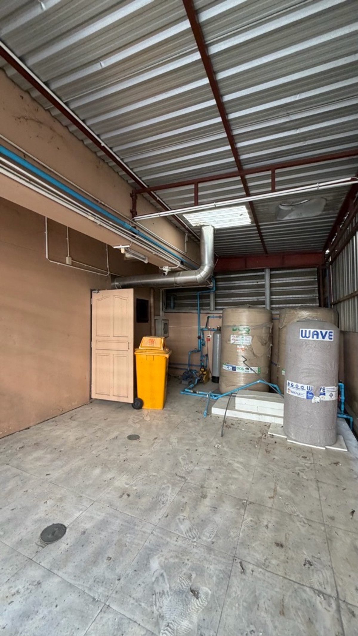 ให้เช่าโฮมออฟฟิศบางนา แบริ่ง ลาซาล : ให้เช่า โฮมออฟฟิศ ห้องมุม ชั้น 2–5 + ดาดฟ้า 📍 ซอยมิราเคิล ถนนกิ่งแก้ว 40/2 (ปากซอยมีธนาคารกรุงเทพ) 