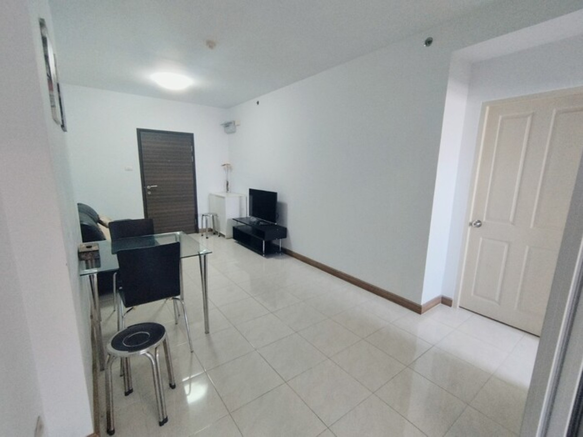 For RentCondoRattanathibet, Sanambinna : Condo for rent, Supalai Park Khaerai Ngamwongwan / 1 bedroom, 46 sq m, price only 8,000 baht, with furniture + washing machine.