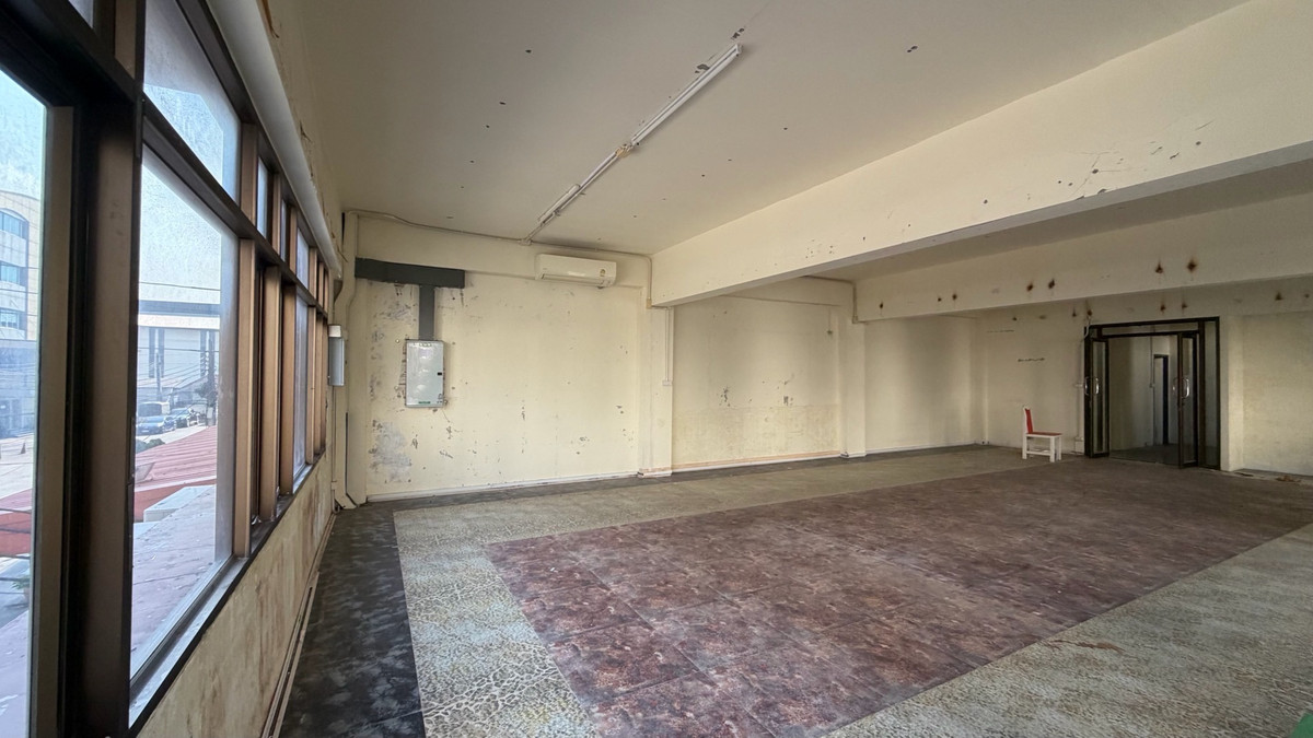 ให้เช่าโฮมออฟฟิศบางนา แบริ่ง ลาซาล : ให้เช่า โฮมออฟฟิศ ห้องมุม ชั้น 2–5 + ดาดฟ้า 📍 ซอยมิราเคิล ถนนกิ่งแก้ว 40/2 (ปากซอยมีธนาคารกรุงเทพ) 