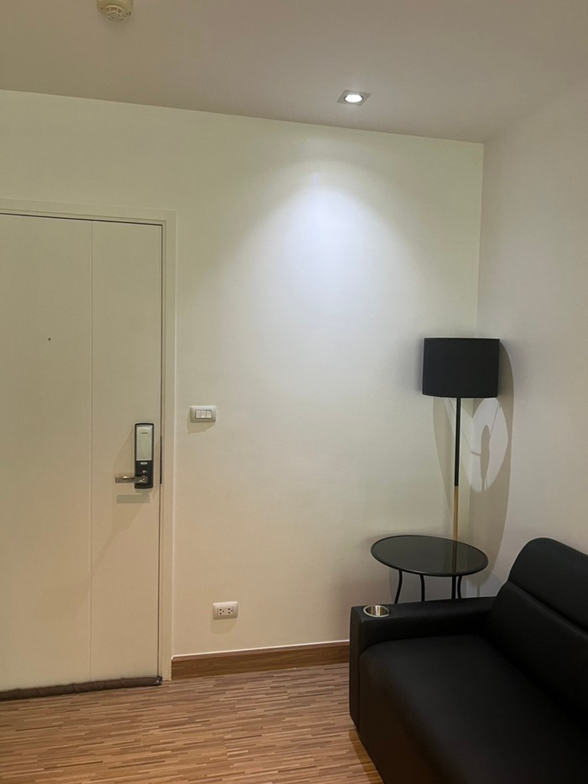 For RentCondoRattanathibet, Sanambinna : For rent!! Aspire Rattanathibet 2 near the MRT Purple Line, price only 6,500 baht!!