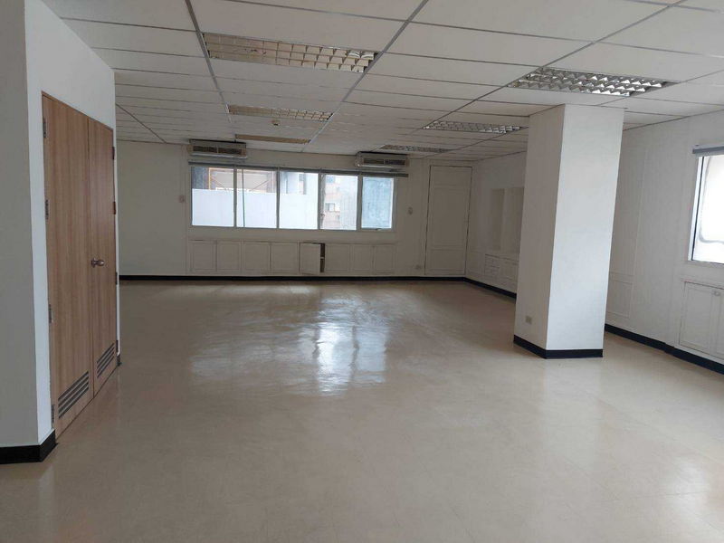 ให้เช่าสำนักงานวิทยุ ชิดลม หลังสวน : For Rent Bangkok Office Lang Suan BTS Chit Lom Pathum Wan BRE18787