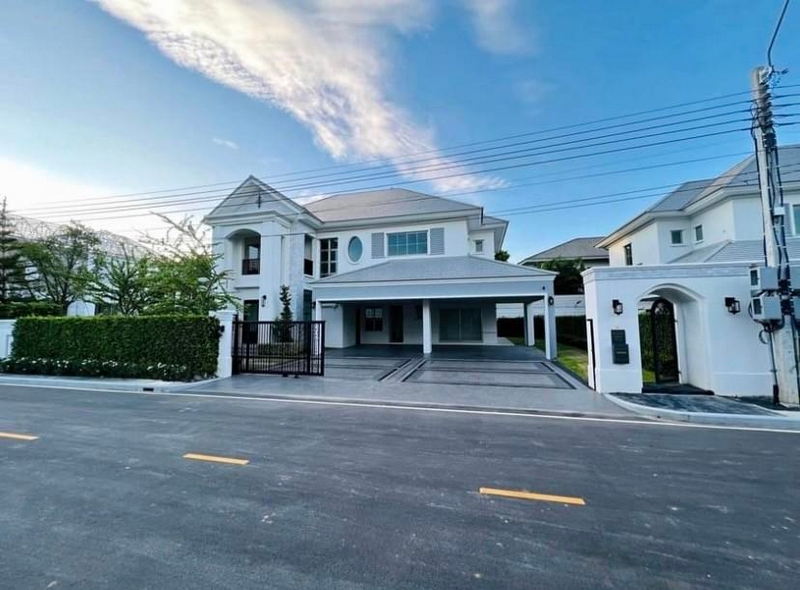 ขายบ้านลาดกระบัง สุวรรณภูมิ : For Sale Samut Prakan Single House Perfect Masterpiece Sukhumvit 77 Sukhumvit 77 Bang Phli BRE18771