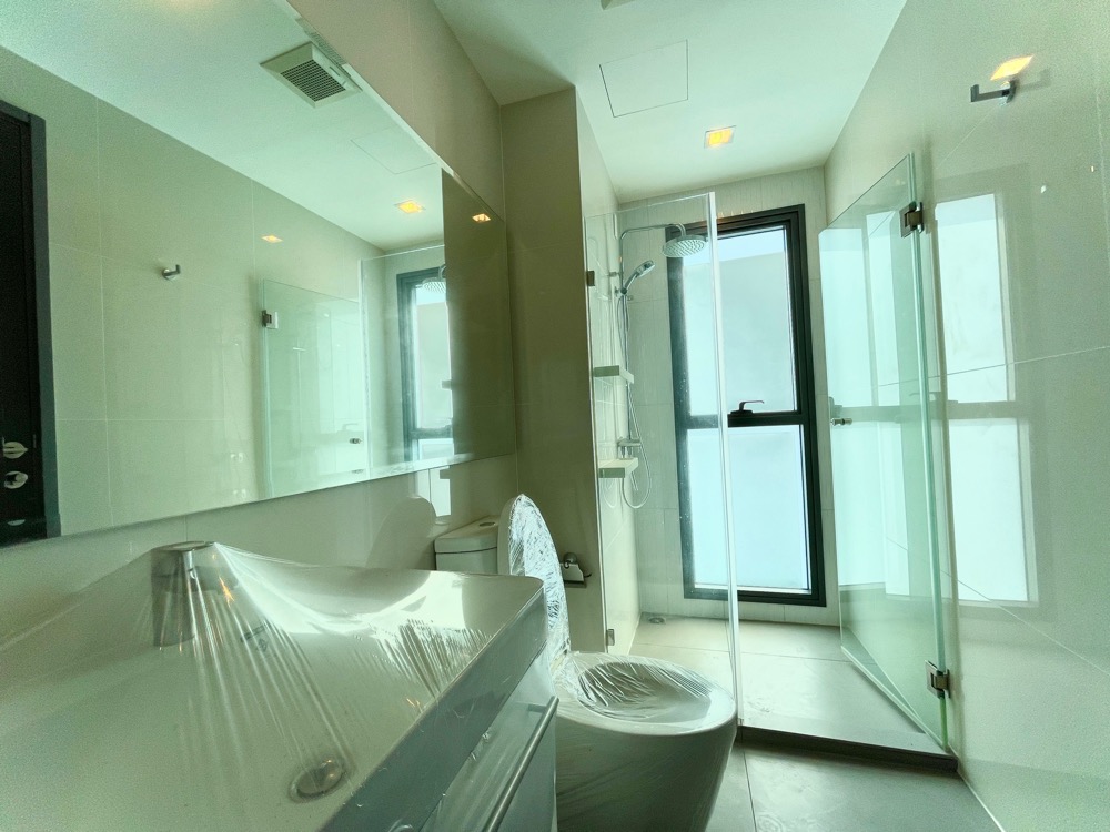 For SaleCondoRatchathewi,Phayathai : Urgent sale Rhythm Rangnam 2 bedrooms, 1 bathroom (new room, never lived in) Rhythm Rangnam