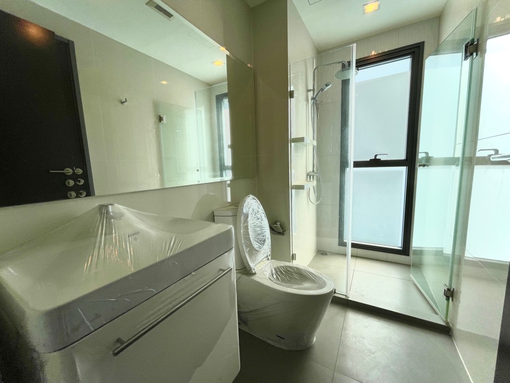 For SaleCondoRatchathewi,Phayathai : Urgent sale Rhythm Rangnam 2 bedrooms, 1 bathroom (new room, never lived in) Rhythm Rangnam