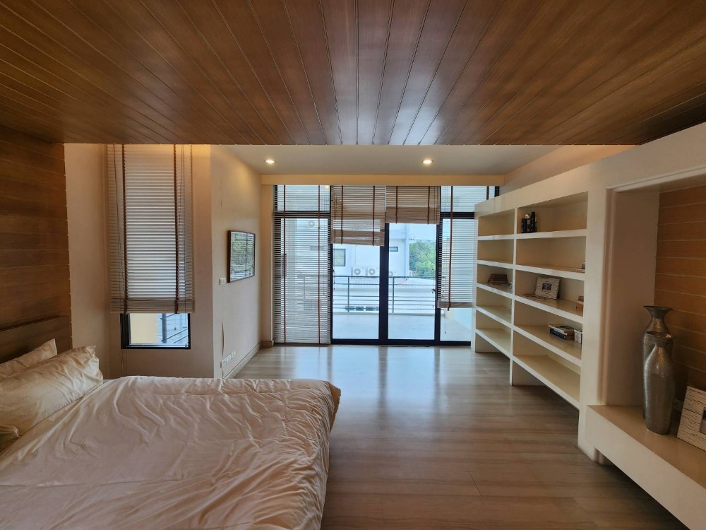 ให้เช่าทาวน์โฮมพระราม 5 ราชพฤกษ์ บางกรวย : ให้เช่าบ้าน เวอริเดียน ราชพฤกษ์ ใกล้ บุญถาวร ราชพฤกษ์ เพียง 4 นาที