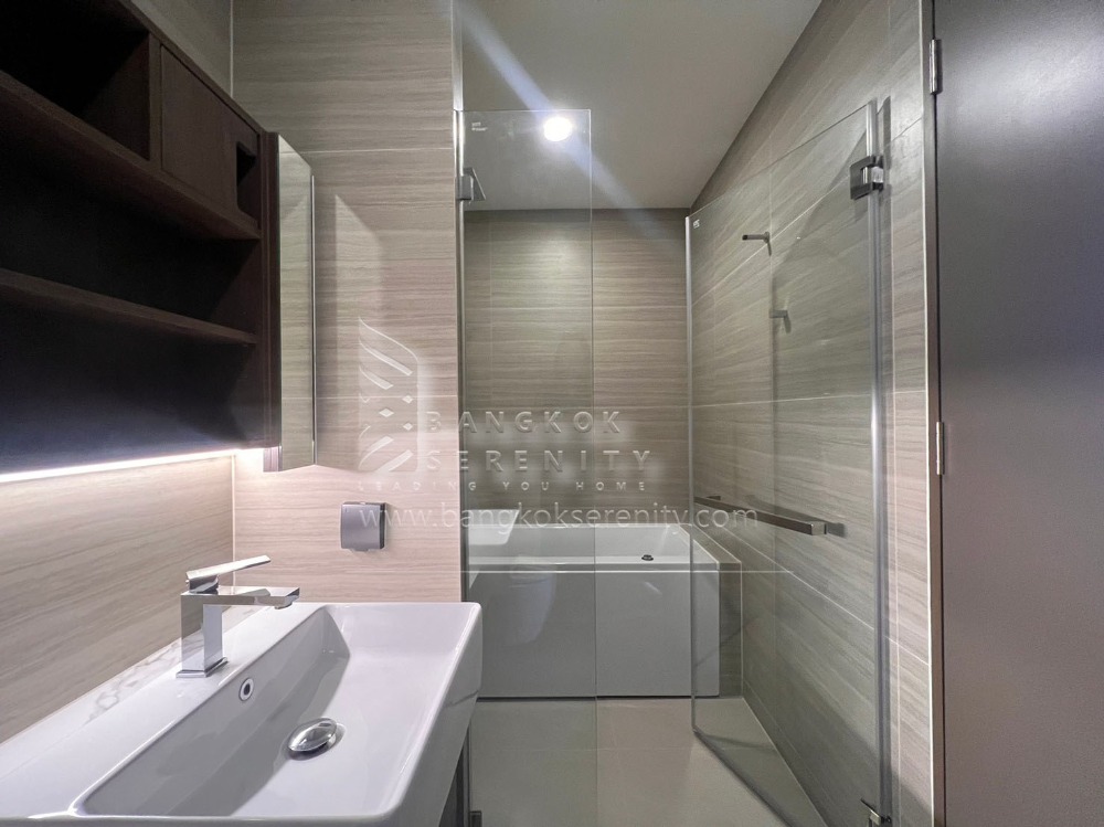 For RentCondoSukhumvit, Asoke, Thonglor : Condo Park Origin Thong-Lor for rent