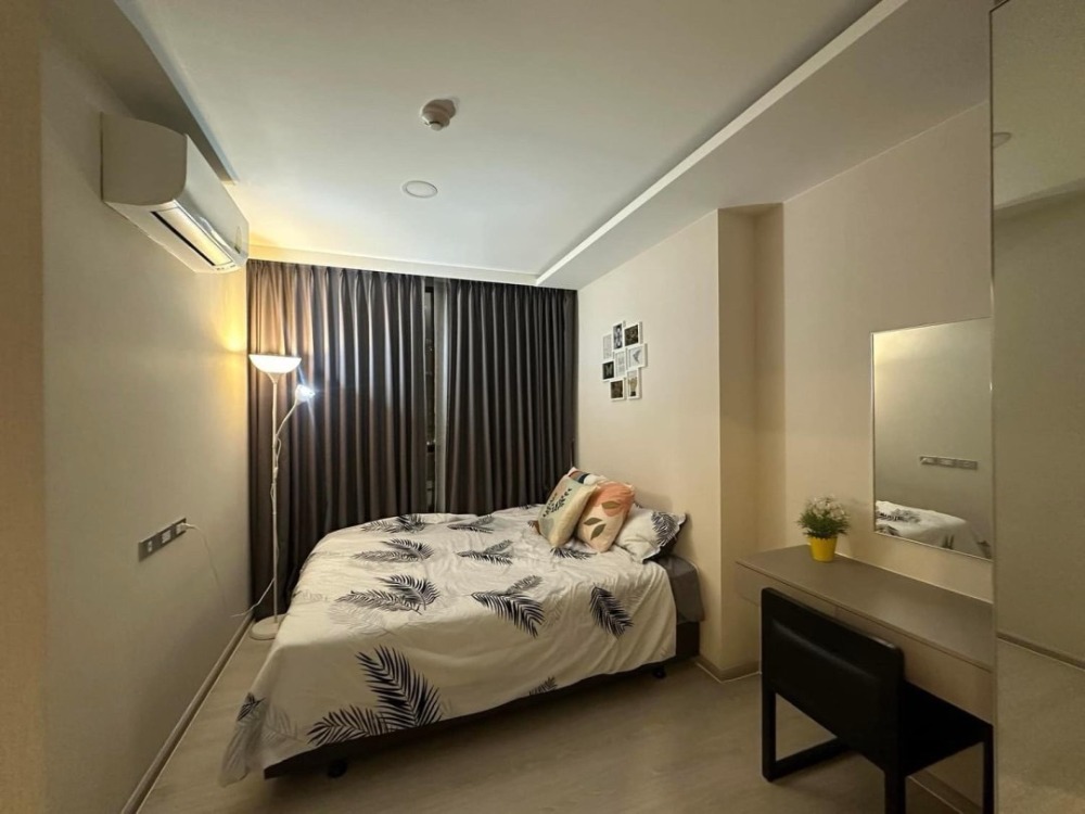 ให้เช่าคอนโดสุขุมวิท อโศก ทองหล่อ : ★ Vtara Sukhumvit 36★ 58 ตรม.,ชั้น 7 (2 ห้องนอน), ★เพียง 50 ม. ถึง BTS ทองหล่อ ★วิวสวยมาก,★ สิ่งอำนวยความสะดวกมากมาย★ เครื่องใช้ไฟฟ้าครบครัน★