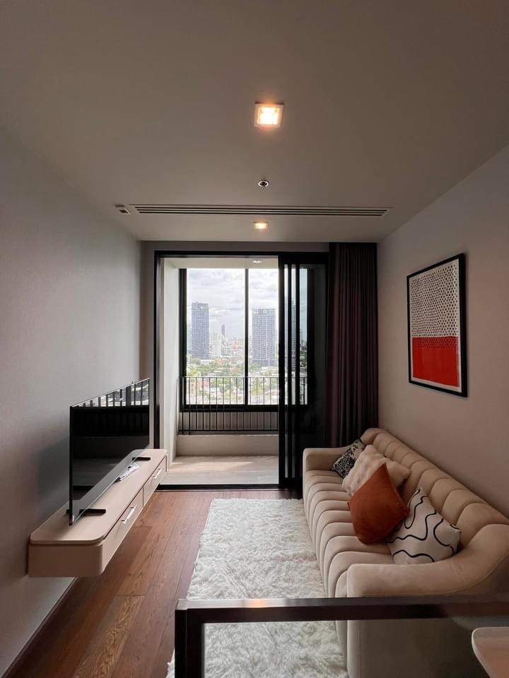 ให้เช่าคอนโดสุขุมวิท อโศก ทองหล่อ : ★ IDEO Q Sukhumvit 36★ 34 ตรม.,ชั้น 12 (1ห้องนอน 1 ห้องน้ำ), ★ใกล้ BTS ทองหล่อ ★ สิ่งอำนวยความสะดวกมากมาย★ เครื่องใช้ไฟฟ้าครบครัน★