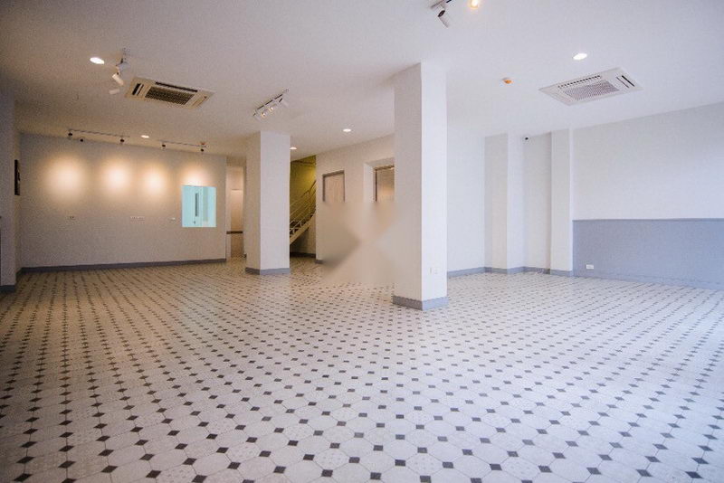 ให้เช่าโฮมออฟฟิศคลองเตย กล้วยน้ำไท : For Rent Retail Office Sukhumvit Watthana BTS On Nut Khlong Toei BRE14756