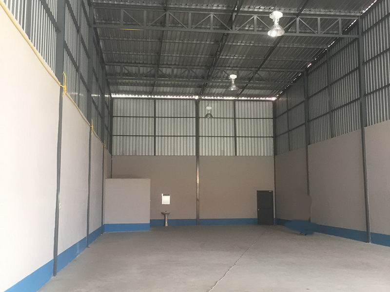 ให้เช่าโกดังลาดกระบัง สุวรรณภูมิ : For Rent Bangkok Warehouse Chaloem Phrakiat Prawet BRE14306