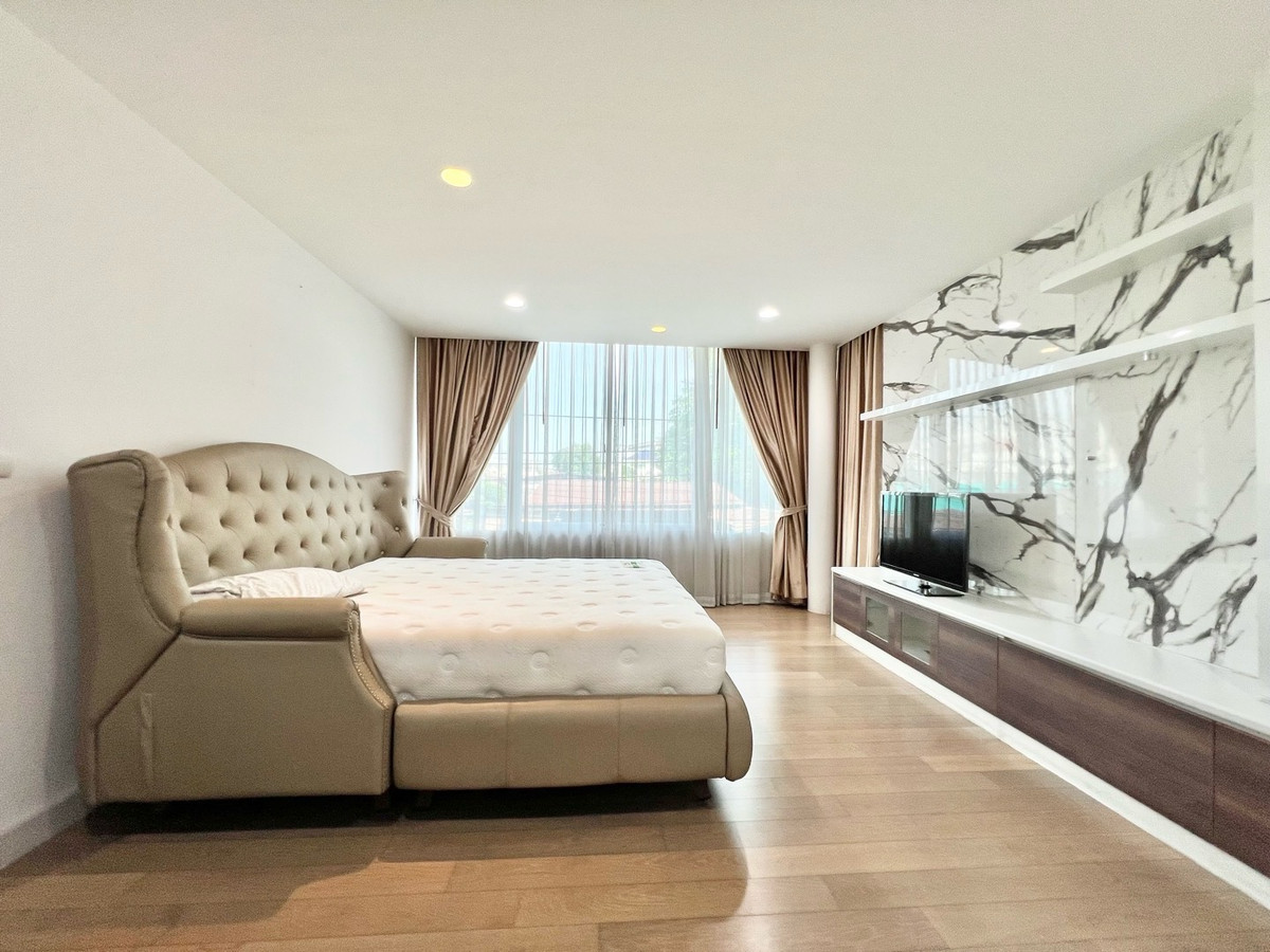 For RentHouseSapankwai,Jatujak : Single house for rent, I-NINE Phahon Yothin, near BTS Saphan Khwai 1 km, fully furnished.