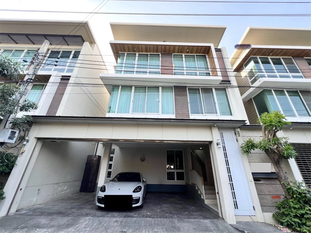 For RentHouseSapankwai,Jatujak : Single house for rent, I-NINE Phahon Yothin, near BTS Saphan Khwai 1 km, fully furnished.