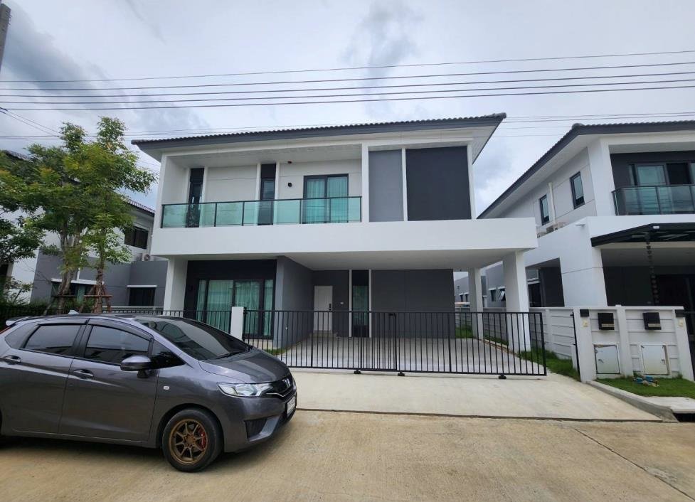 For SalePathum Thani,Rangsit, Thammasat : Centro Ratchaphruek-345 Bang Bua Thong, Nonthaburi, area 56.20 sq m, 4 bedrooms, 2 bathrooms, 3 parking spaces.