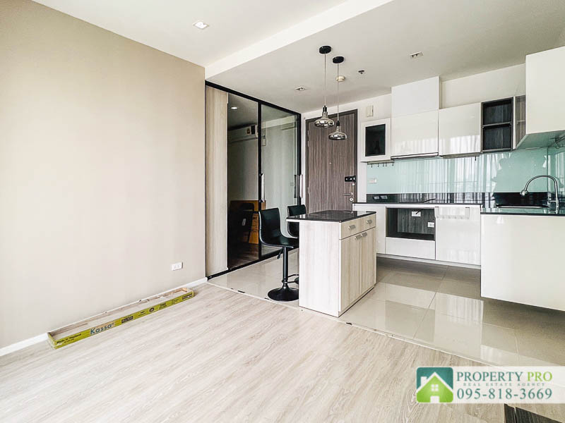 ขายคอนโดรัชดา ห้วยขวาง : ขาย คอนโด Quinn รัชดา 17 แบบ 1 ห้องนอน 52 ตรม ชั้นสูง ห้องสวย เฟอร์นิเจอร์ครบ มีเครื่องซักผ้า ใกล้ MRT สุทธิสาร รัชดาภิเษก ห้วยขวาง : SL23S-018