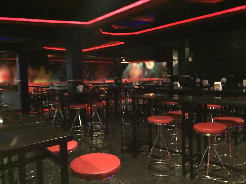 ให้เช่าร้านค้า/ตลาดนัดสุขุมวิท อโศก ทองหล่อ : For Rent Retail Pub Restaurant Sukhumvit BTS Asok MRT Sukhumvit Watthana BRE10884